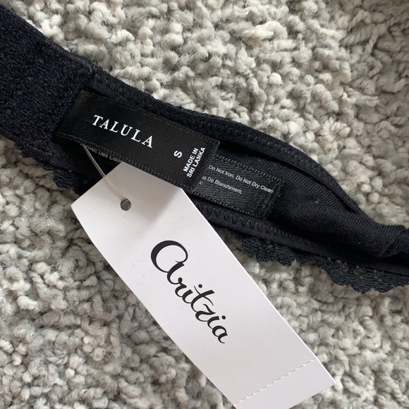 BRAND NEW Aritzia halter lace bra bralette - Picture 4 of 4